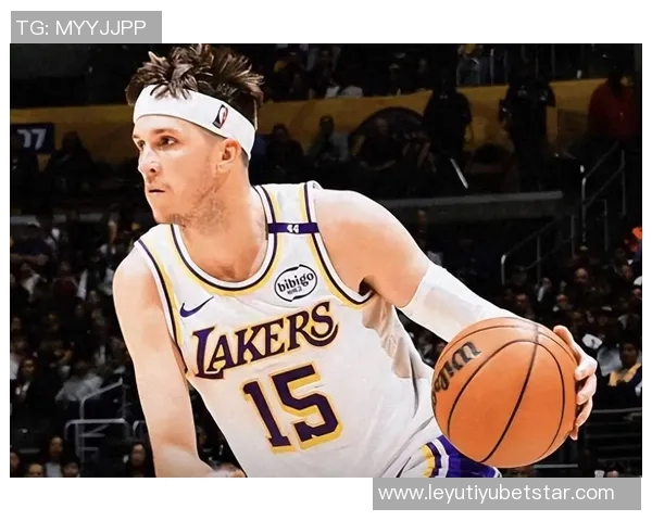 本赛季球队进攻变化显著里弗斯指出更多球员积极冲击篮下 本赛季球队进攻变化显著里弗斯指出更多球员积极冲击篮下