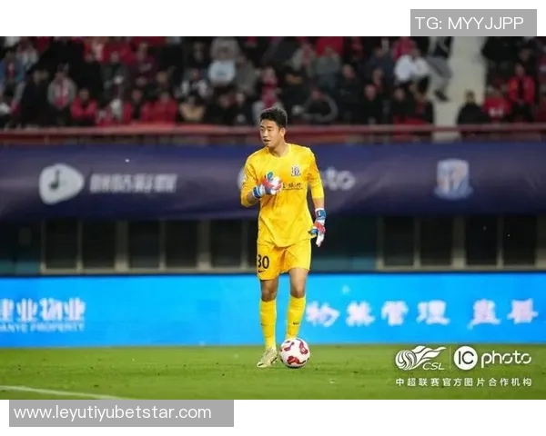 云南玉昆有望引进28岁上海申花门将鲍亚雄加盟新赛季阵容 云南玉昆有望引进28岁上海申花门将鲍亚雄加盟新赛季阵容