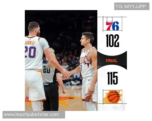 阿伦对布克三分犯规的看法：突破被切裁判总是认为球手一体