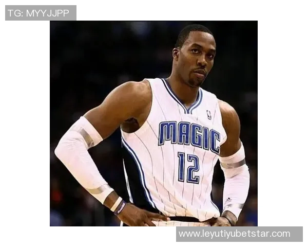 霍华德谈科比与詹姆斯性格差异：独行侠与社交王的鲜明对比